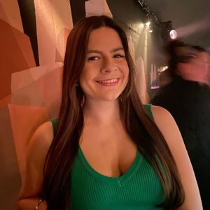 Meet your Posher, Alexandra